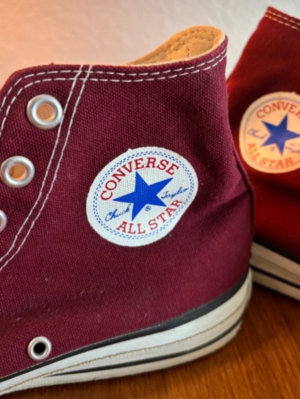 Vintage Men's size 9.5 red made in USA high top converse - Picture 8 of 10